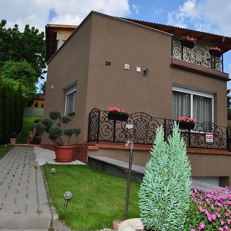 Farkas Apartman Шиофок Экстерьер фото