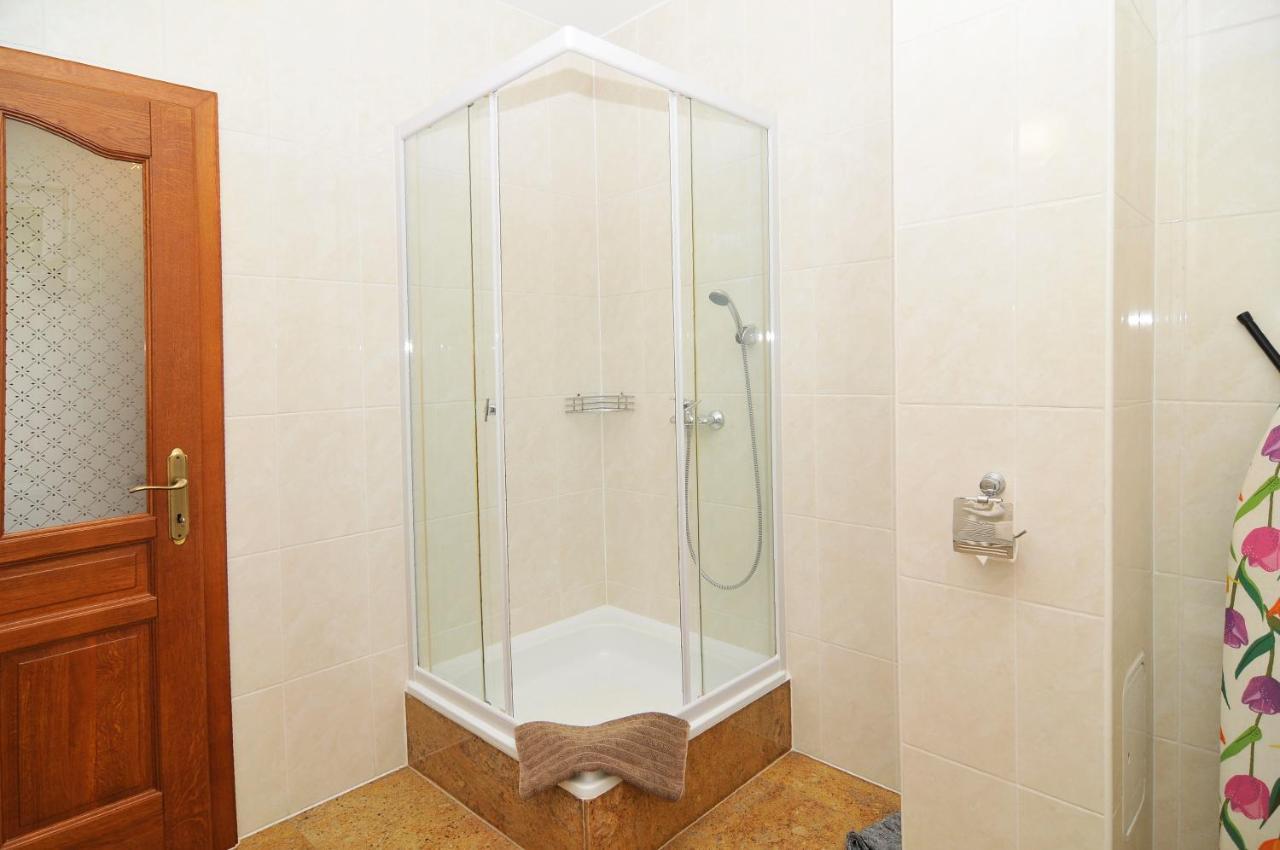 Farkas Apartman Шиофок Экстерьер фото