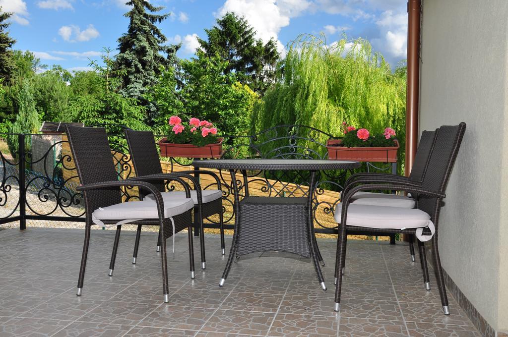 Farkas Apartman Шиофок Экстерьер фото