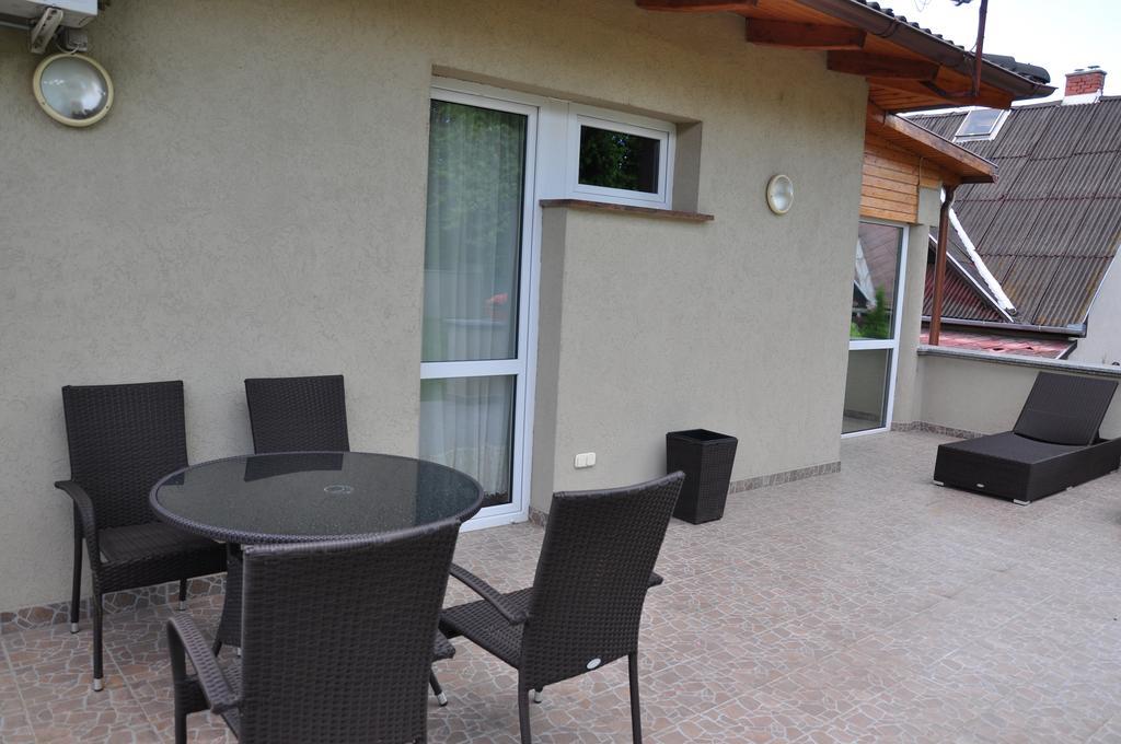 Farkas Apartman Шиофок Экстерьер фото
